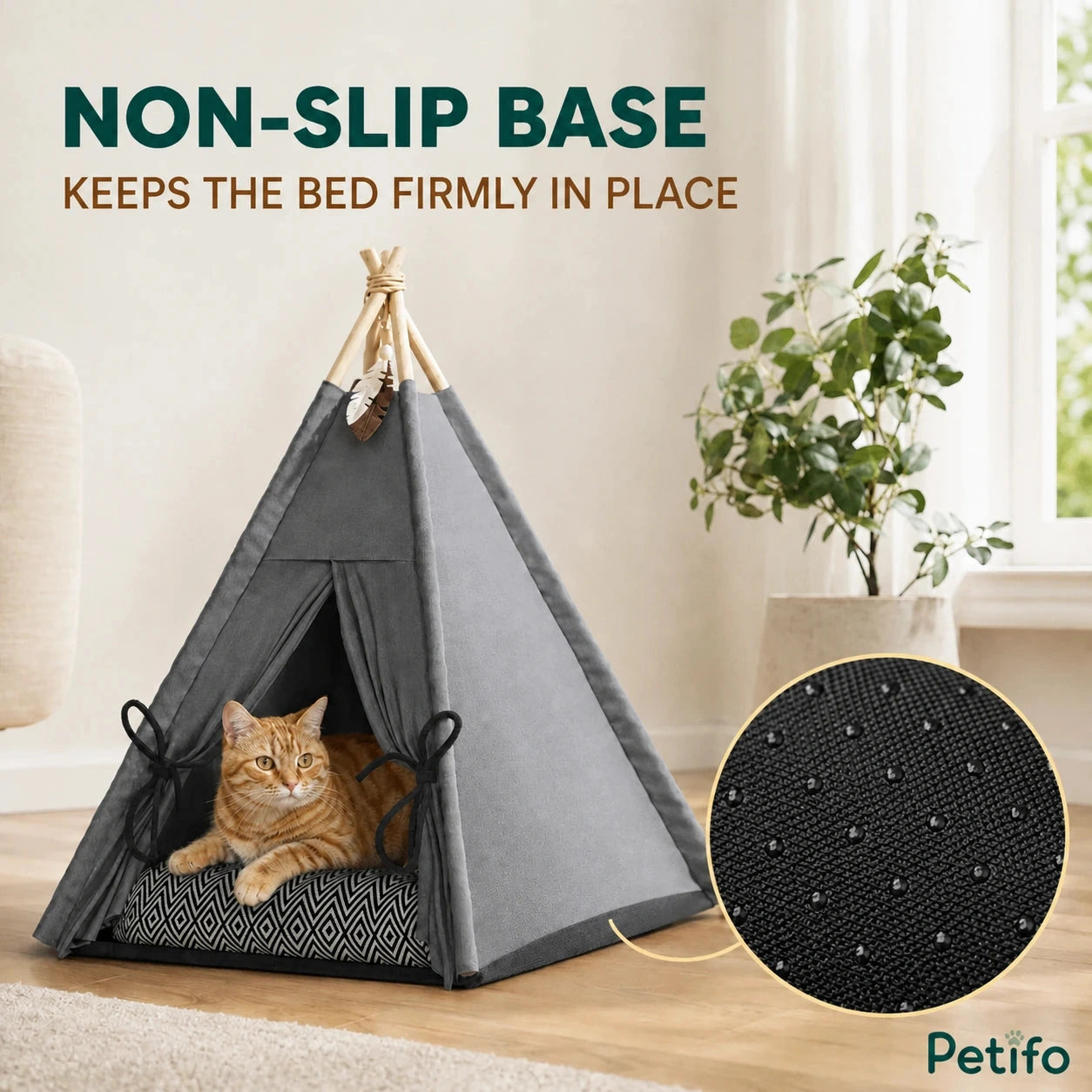 PawHut teepee pet bed: Cat in the teepee bed with a close-up of the non-slip base - Petifo